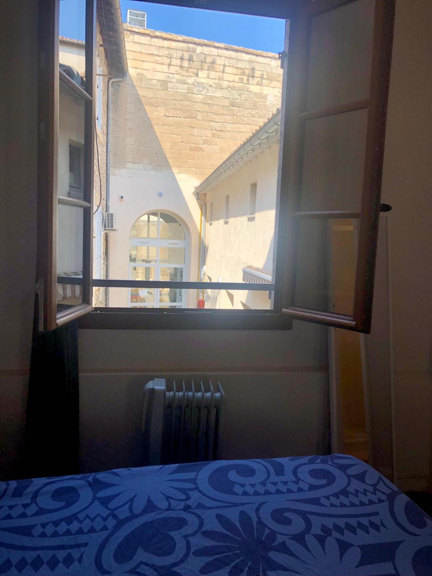 Calme Et Idealement Place Avignon Ngoại thất bức ảnh